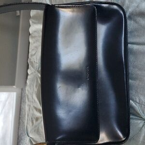 Oroton black leather shoulder bag